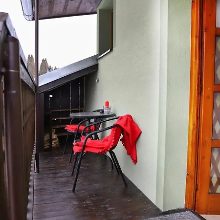 Ivka Apartment *