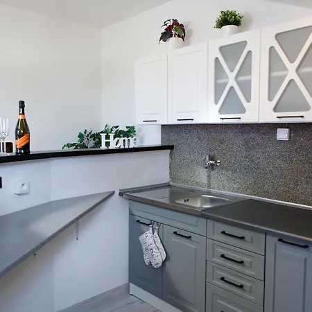 Ivka Apartment